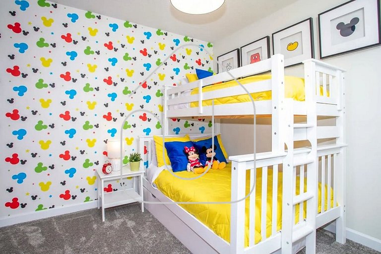 Luxuosa Casa 5 Quartos com Piscina 10 Min Disney!