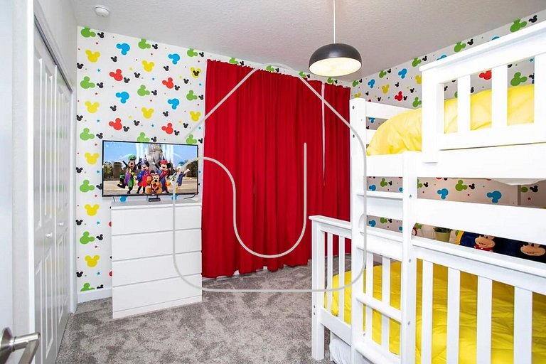 Luxuosa Casa 5 Quartos com Piscina 10 Min Disney!