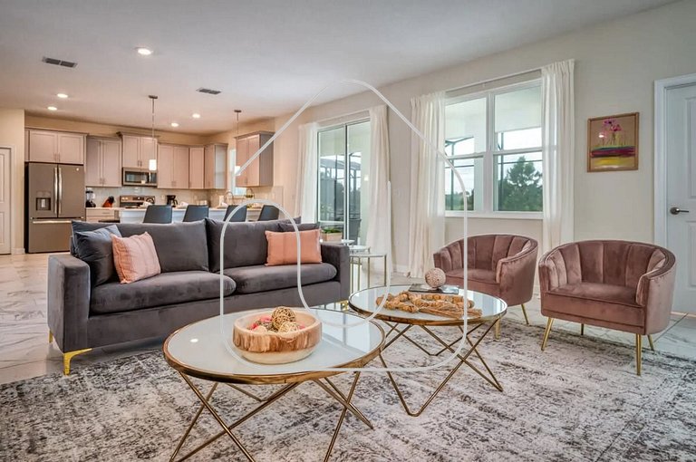 6BR/6BA | Private Pool | Themed Game Room