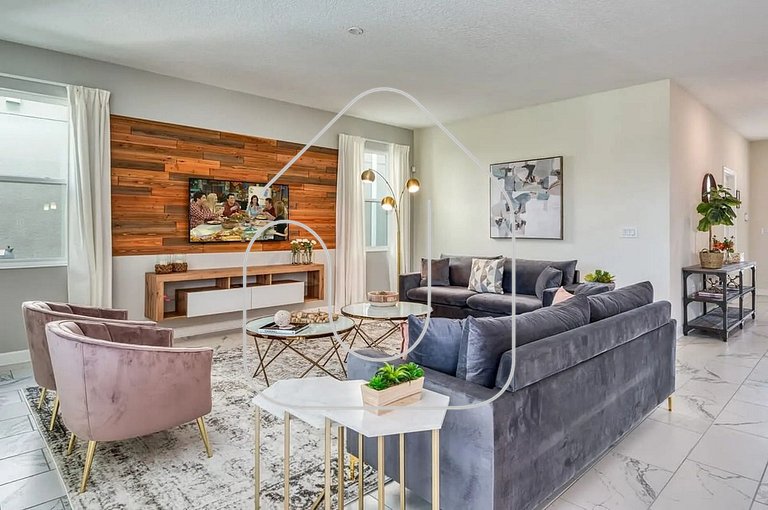 6BR/6BA | Private Pool | Themed Game Room