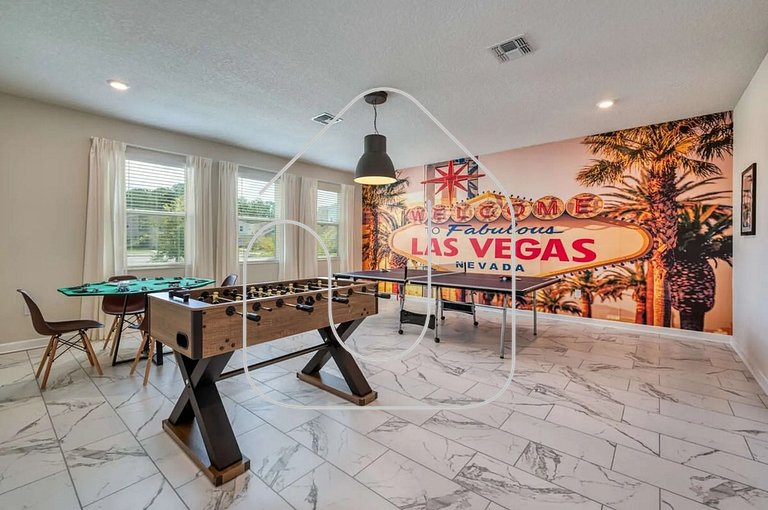 6BR/6BA | Private Pool | Themed Game Room