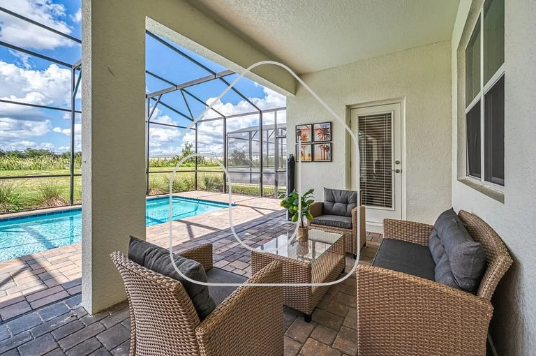 6BR/6BA | Private Pool | Themed Game Room