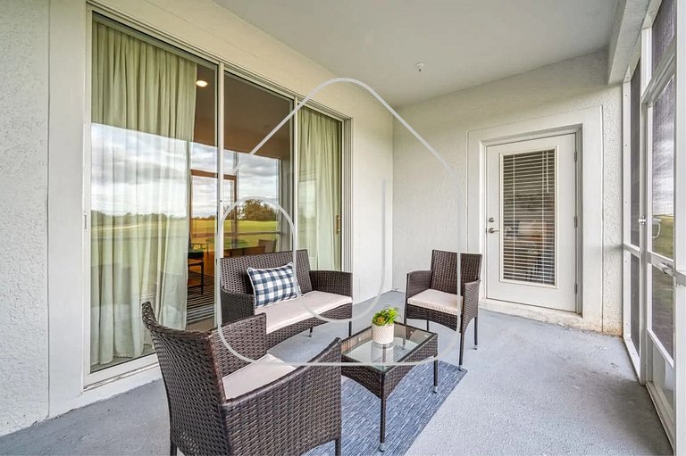 Chic 2BR Condo with Star Wars Room – Champions Gate