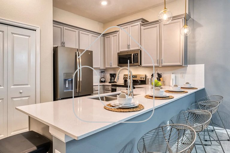 Stylish 2BR Condo | Avengers Room & Golf Course View