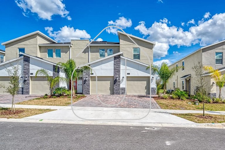 Stylish 2BR Condo | Avengers Room & Golf Course View