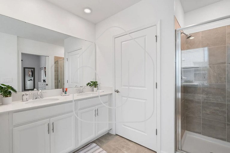 Spacious 2BR Condo | Game Room & Amenities