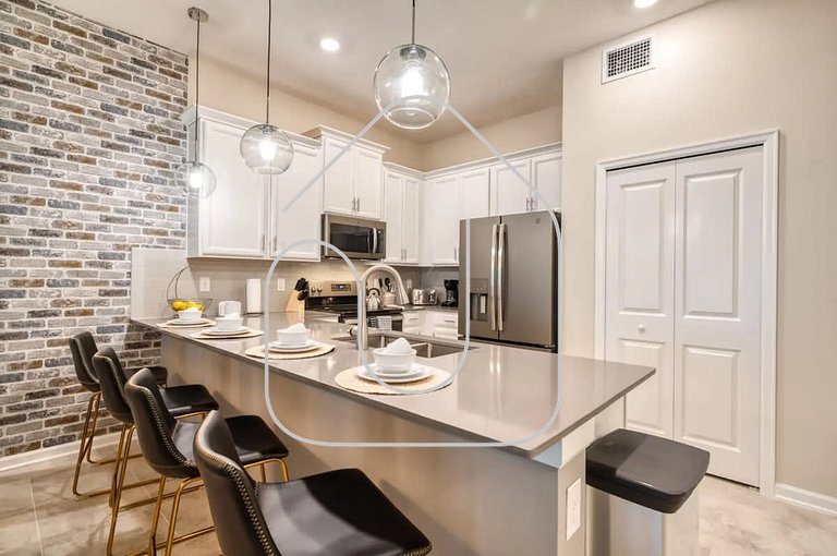 Elegant 2BR Condo | Mickey Room | Champions Gate