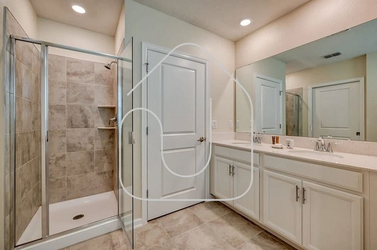 Elegant 2BR Condo | Mickey Room | Champions Gate