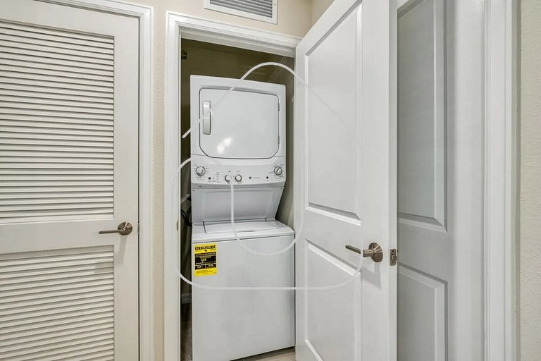 Apart 2Q Moderno | Quarto Mickey | Storey Lake