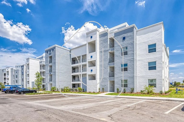 Modern 2BR | Mickey Room | Storey Lake Resort