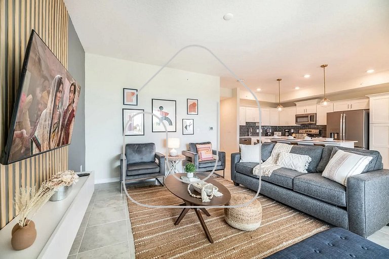 Stylish 2BR Condo | Mickey-Themed Room