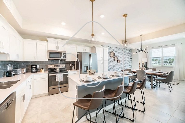 Stylish 2BR Condo | Mickey-Themed Room