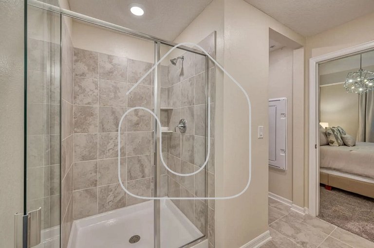 Elegant 2BR Condo | Mickey-Themed Room