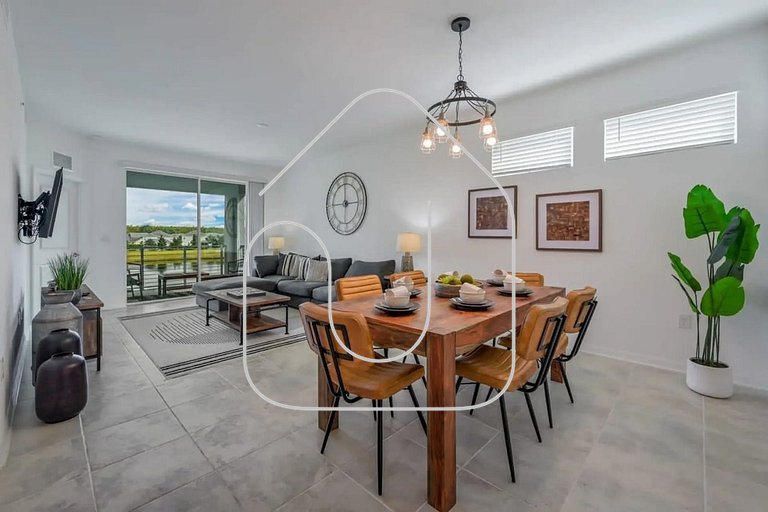 3BR/2BA Apartment – 10 Min to Disney Parks!