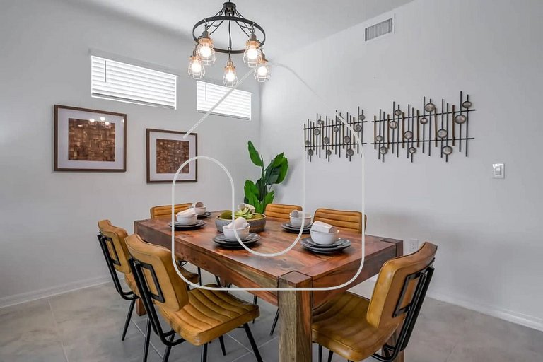 3BR/2BA Apartment – 10 Min to Disney Parks!