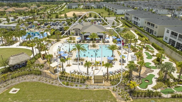 3BR Condo – Mickey Room + Pools & Entertainment!