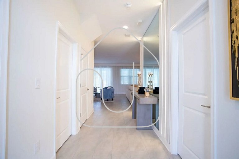 Luxury 6BD Home with Game Room, Cinema & Pool