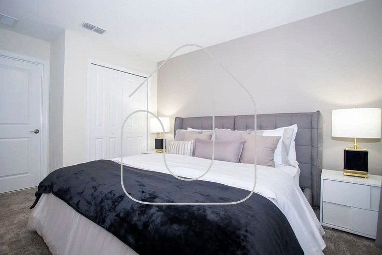 Luxury 6BD Home with Game Room, Cinema & Pool