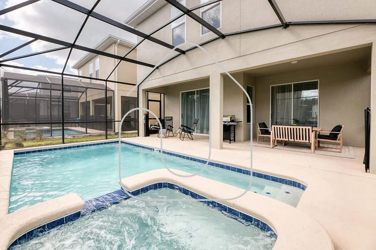 Casa de 6 Quartos no Storey Lake perto da Disney