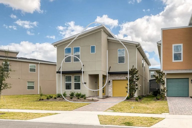 Luxury 6BR Home at Storey Lake Near Disney