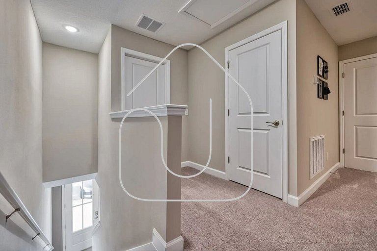 7961 Luxuosa Villa de 4 Suítes com Piscina Privativa a 10 Mi