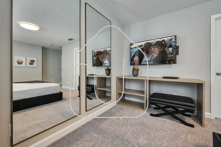 7961 Luxuosa Villa de 4 Suítes com Piscina Privativa a 10 Mi