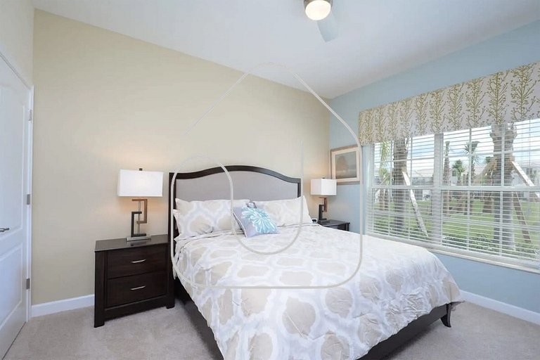 Family-Friendly 4BR Townhome with Private Pool