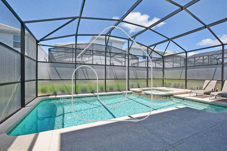 6BR Home | Private Pool | 10 Min to Disney!