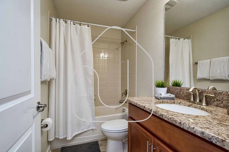 6BR Home | Private Pool | 10 Min to Disney!