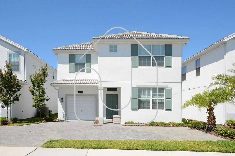 6BR Home | Private Pool | 10 Min to Disney!
