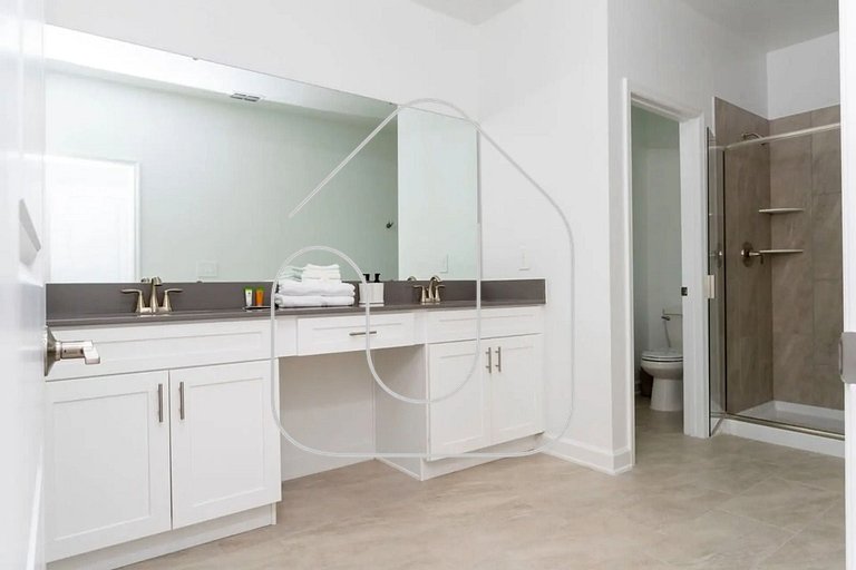 5BR Villa w/ Pool & Disney Themes