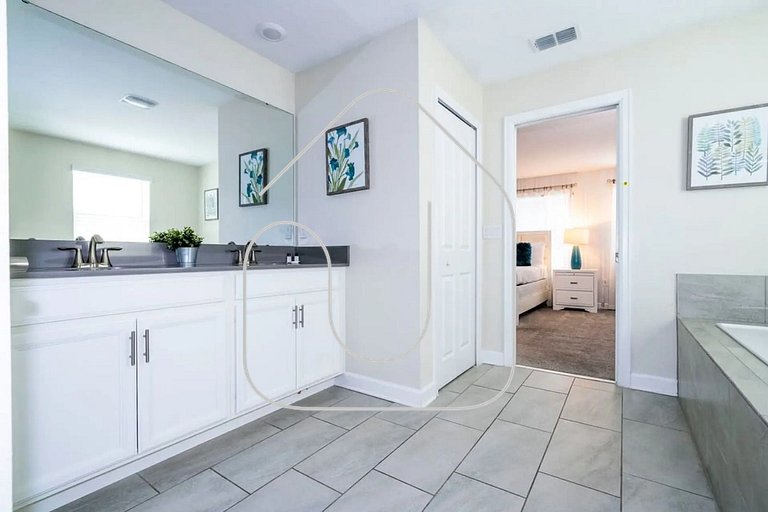 Luxury 6BR w/ Pool + Game Room Near Disney