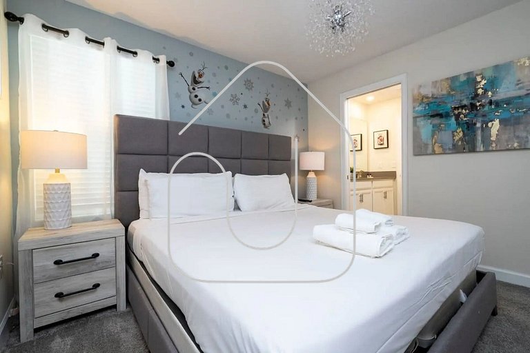 Luxury 6BR w/ Pool + Game Room Near Disney