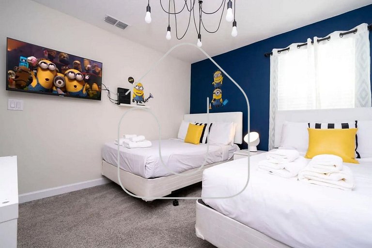 Luxury 6BR w/ Pool + Game Room Near Disney