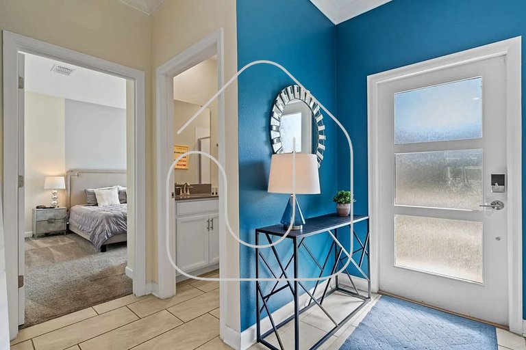 Luxury 4BR Home w/ Pool at Champions Gate