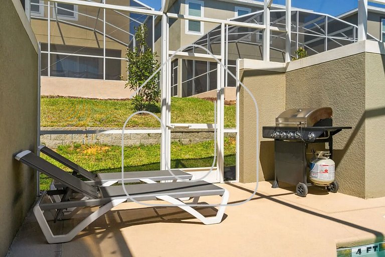 Luxury 4BR Home w/ Pool at Champions Gate