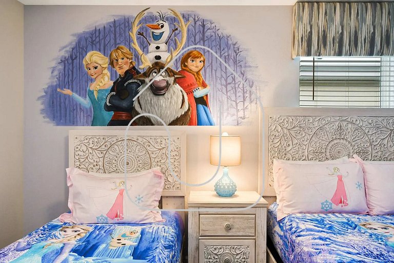 Villa 9 Quartos no Storey Lake 10 min da Disney