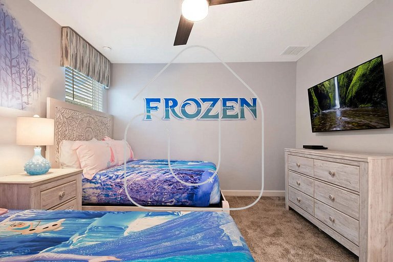 Villa 9 Quartos no Storey Lake 10 min da Disney