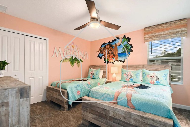 Villa 9 Quartos no Storey Lake 10 min da Disney