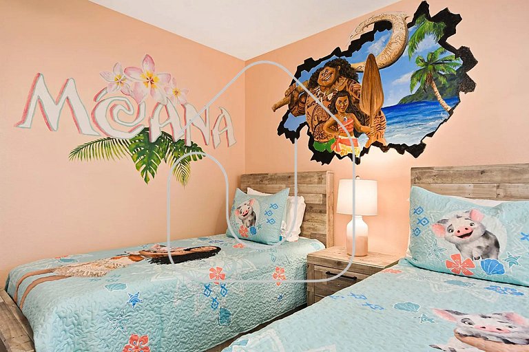 Stunning 9BR Villa | Near Disney | Storey Lake