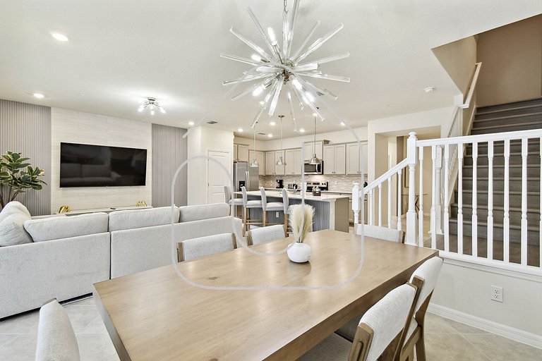 Five-Bedroom Home with Private Pool at Windsor Cay