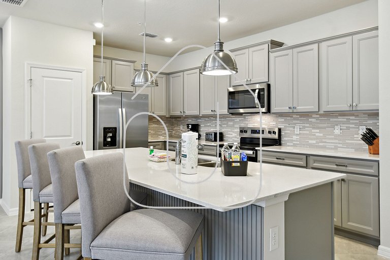 Five-Bedroom Home with Private Pool at Windsor Cay