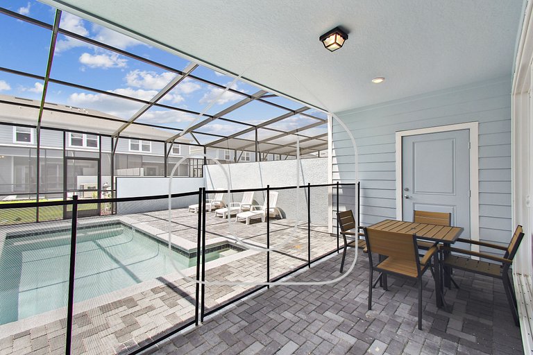 Five-Bedroom Home with Private Pool at Windsor Cay