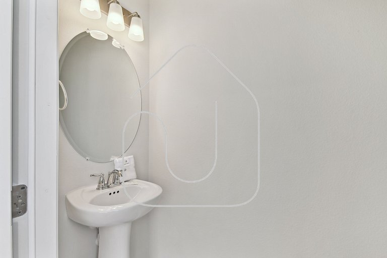 Five-Bedroom Home with Private Pool at Windsor Cay