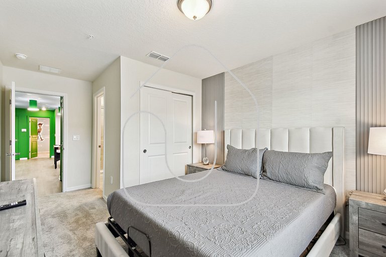 Five-Bedroom Home with Private Pool at Windsor Cay