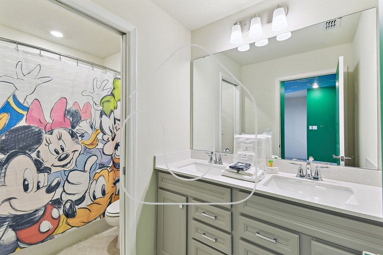 Casa 5 Quartos com Piscina Privativa - Windsor Cay