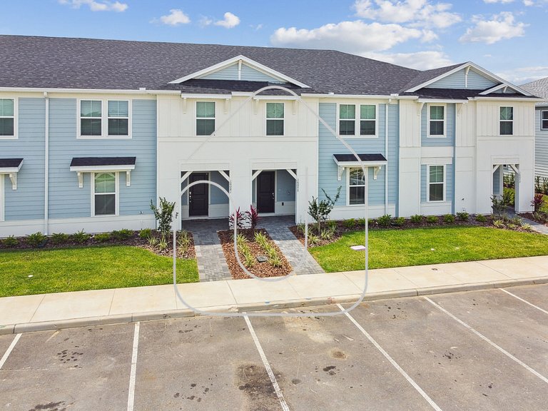 Five-Bedroom Home with Private Pool at Windsor Cay