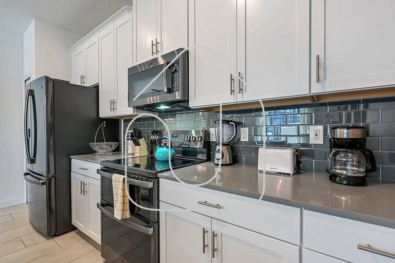 Townhome w/ Private Pool 10min from Disney