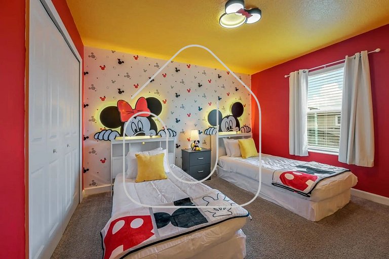 Casa c/ Piscina Privativa a 10min da Disney