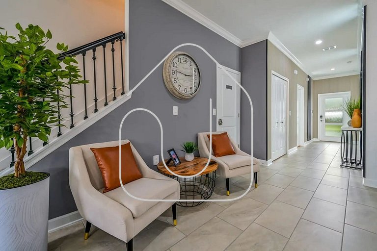 Themed Home w/ Pool at Storey Lake